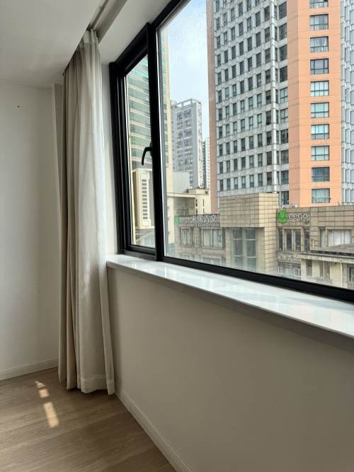 Housing image — Balcony