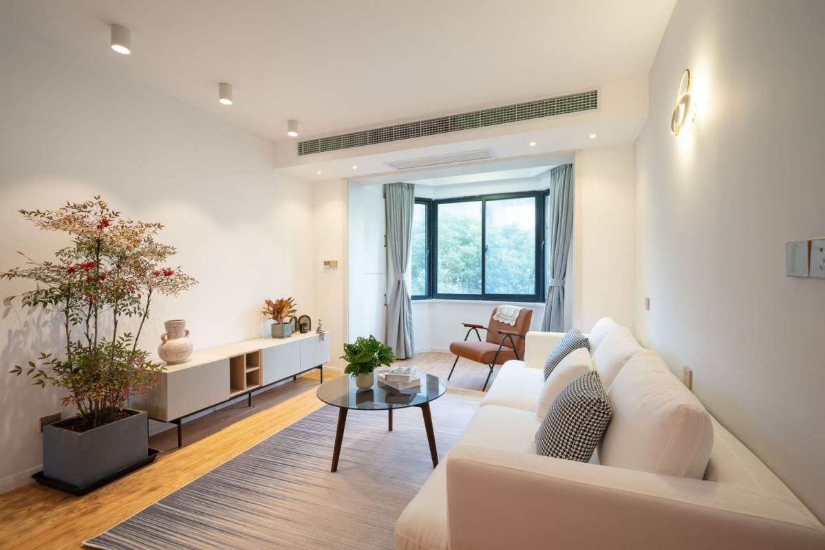 Housing image — Living Room