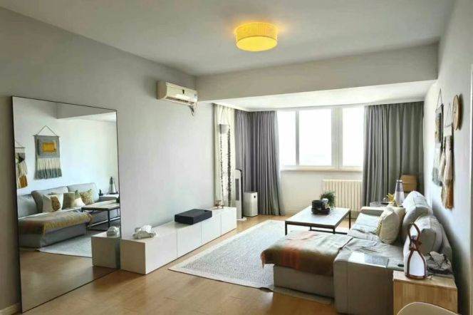 Modern Natural-Light 2BR Apartment at Mingyuan Century City (L1/L10/L12)