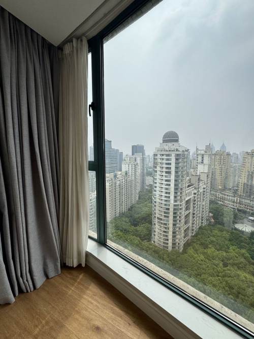 Housing image — Balcony