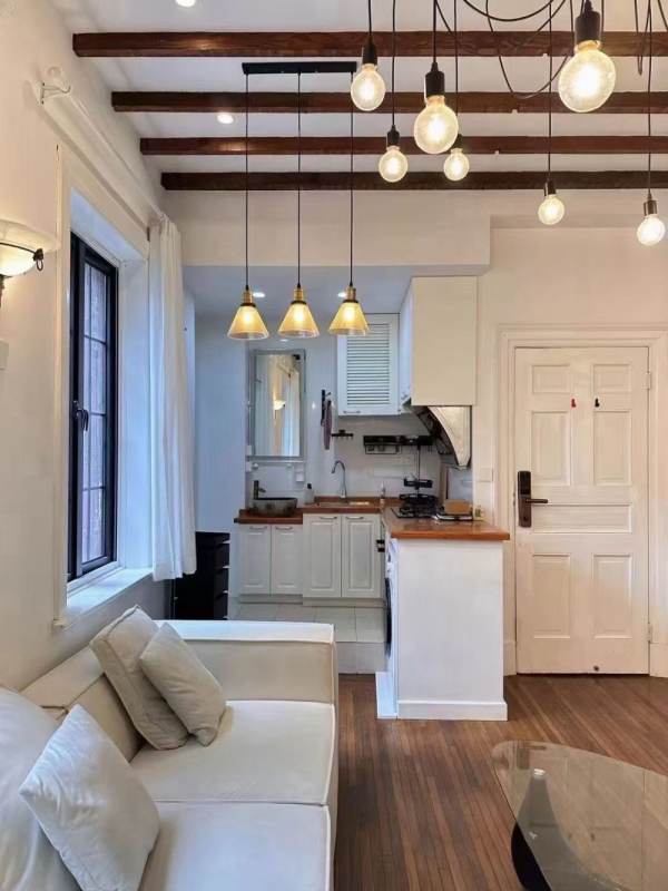Housing image — Living Room