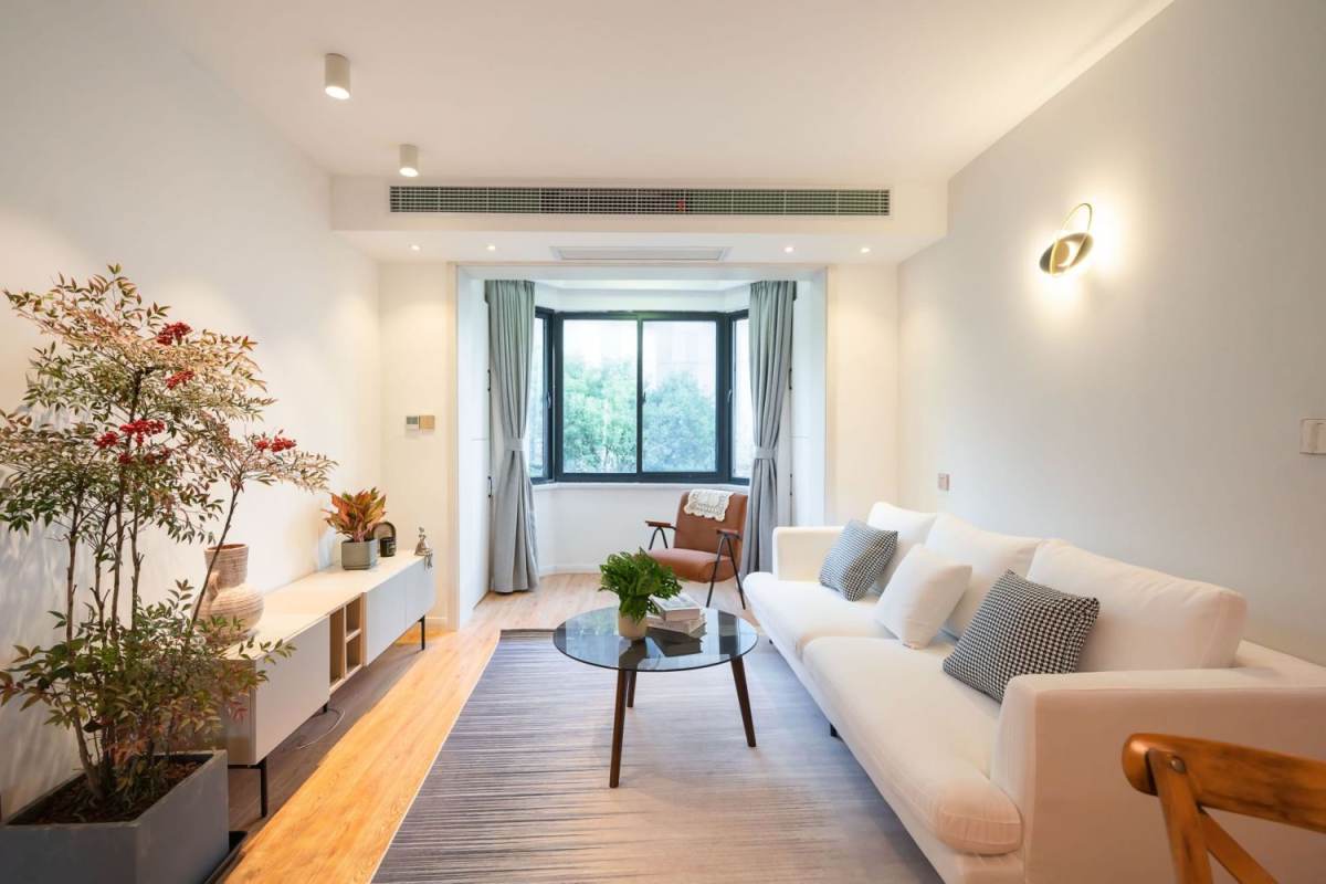 Housing image — Living Room