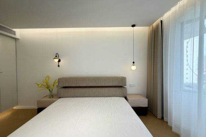 3BR Apartment near Shanghai Indoor Stadium Metro (L1/L4)