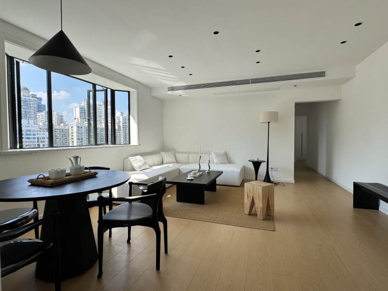 Housing image — Living Room