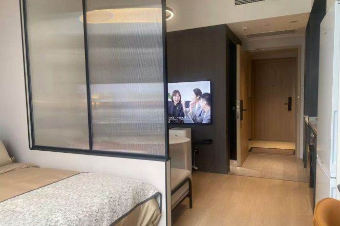 1BR Serviced Apartment near Xiangyin Rd Metro (L8)