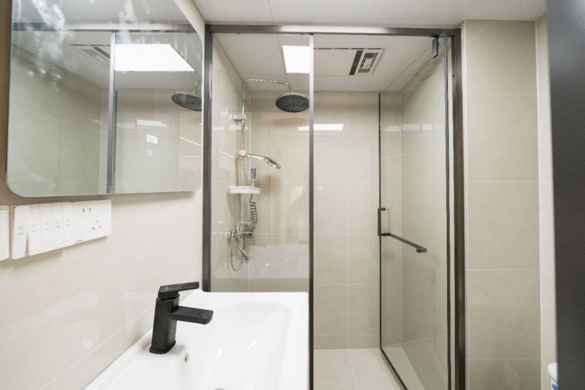 Housing image — Bathroom