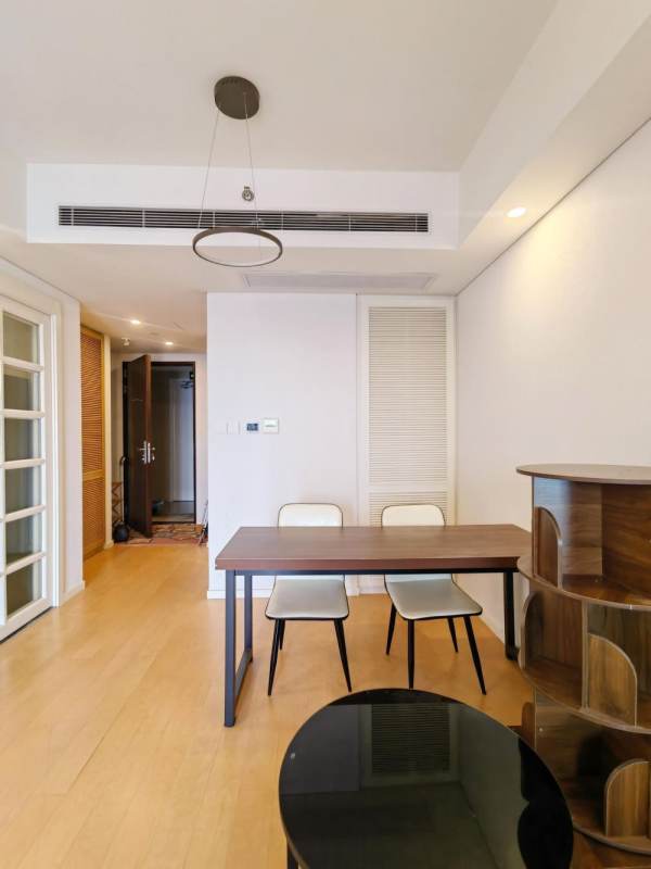 Housing image — Dining Area