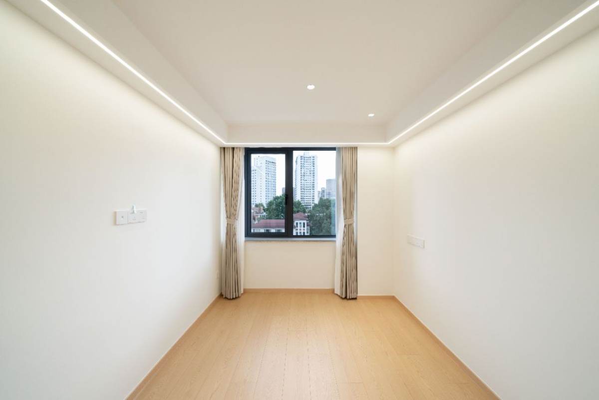 Housing image — Bedroom