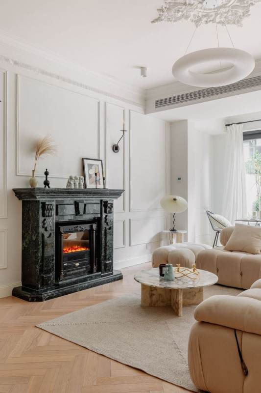 Housing image — Living Room