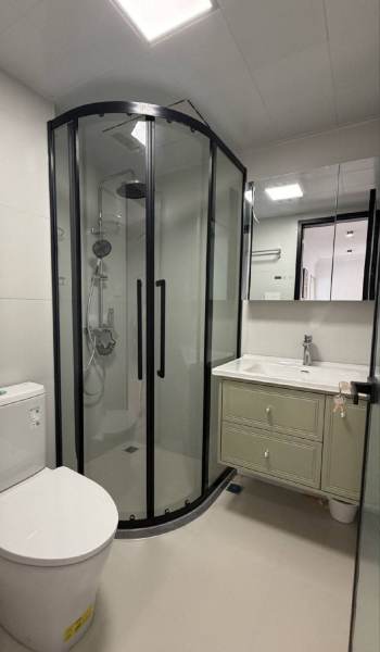 Housing image — Bathroom