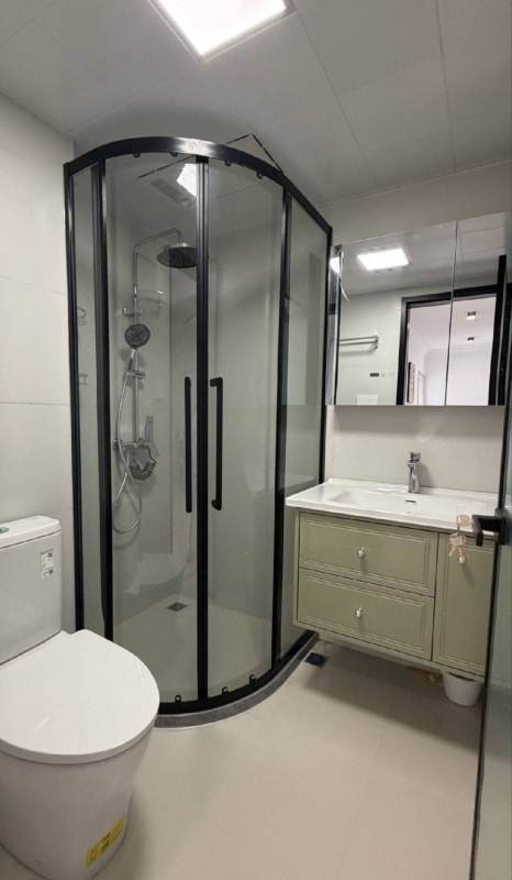 Housing image — Bathroom