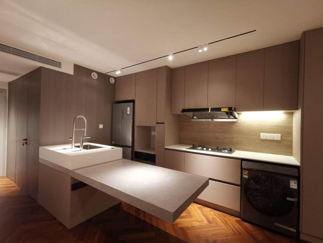 Housing image — Kitchen