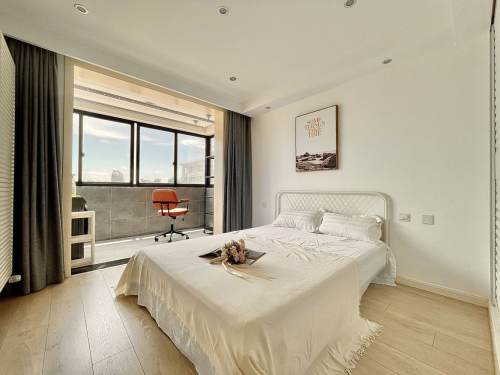 Housing image — Bedroom