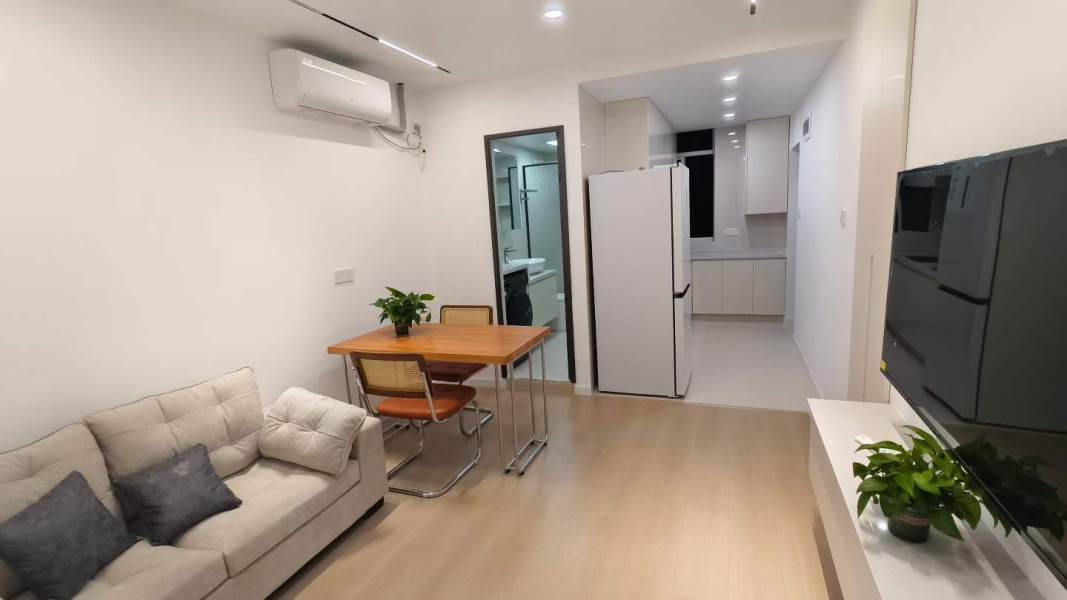 Housing image — Living Room