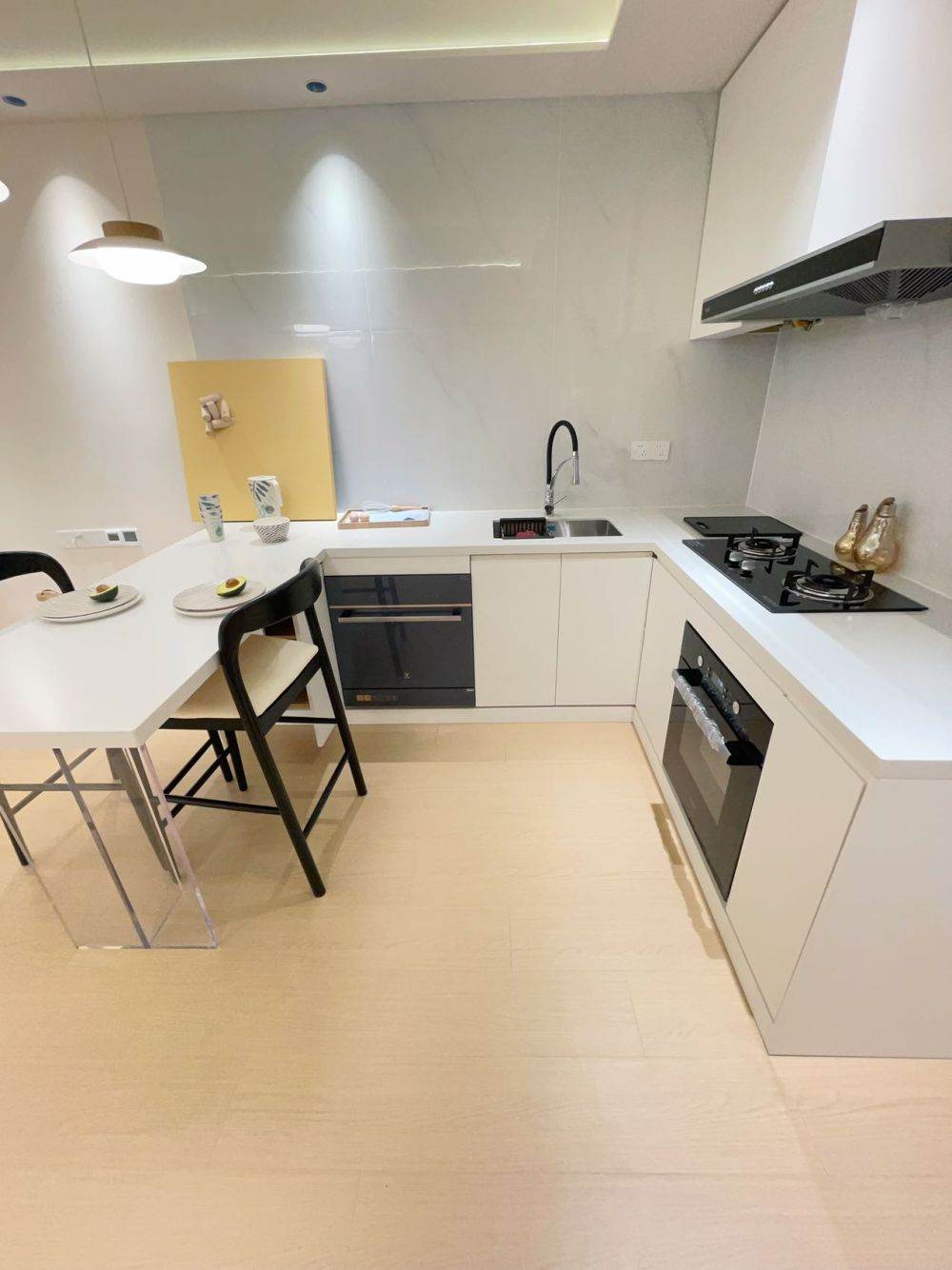 Housing image — Kitchen
