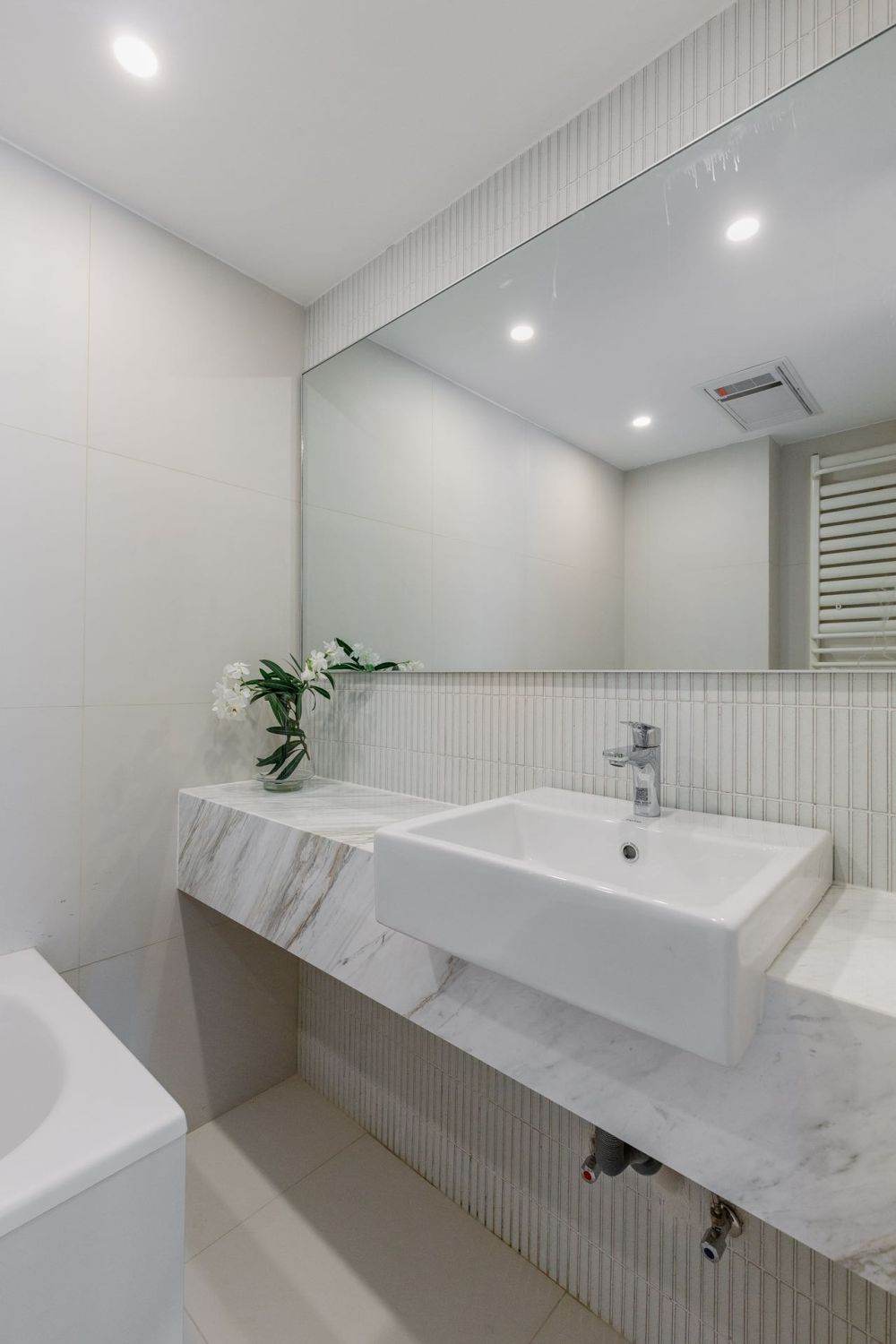 Housing image — Bathroom