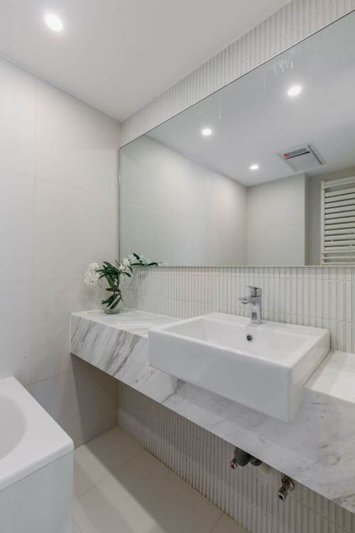Housing image — Bathroom