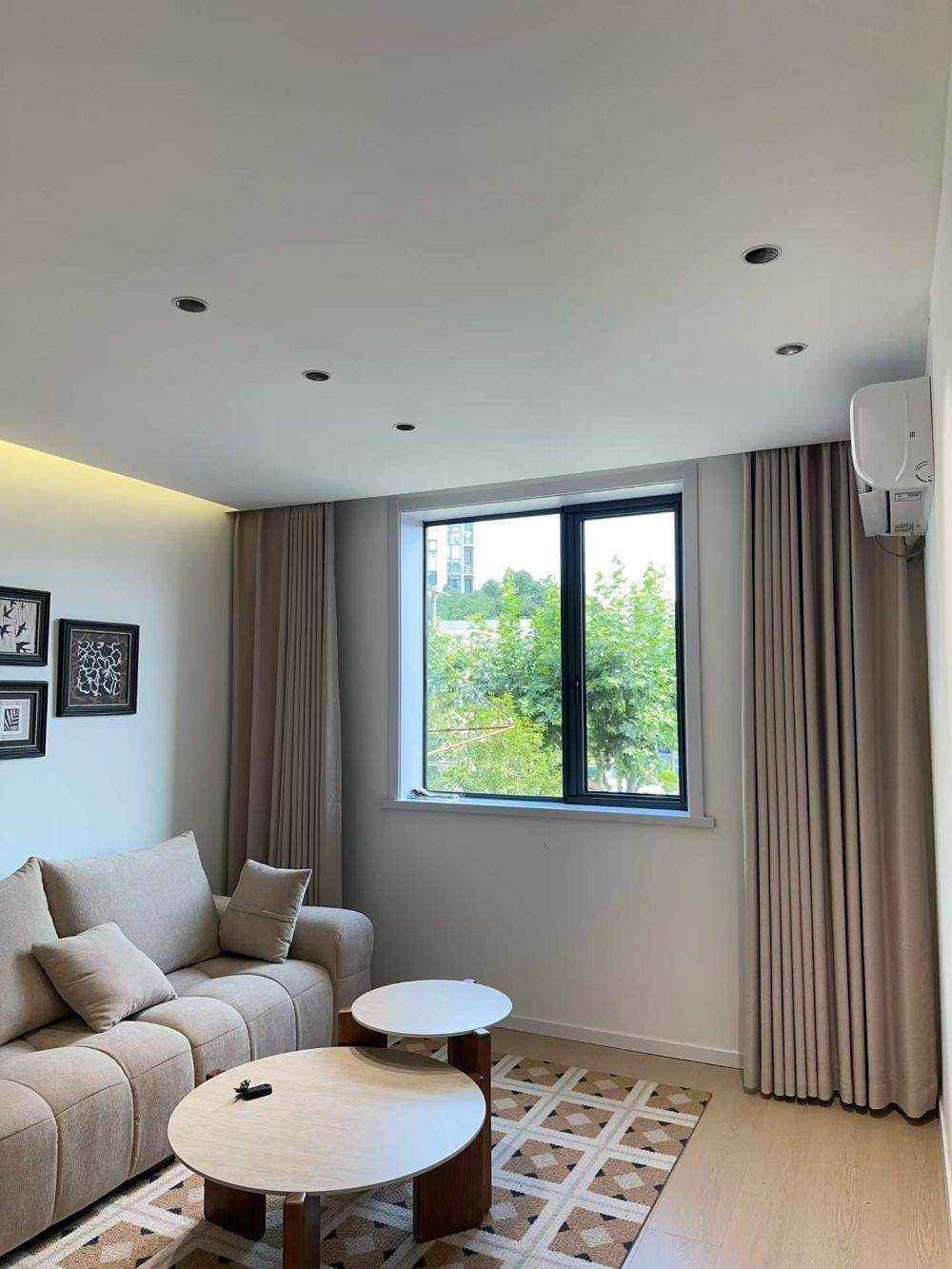 Housing image — Living Room