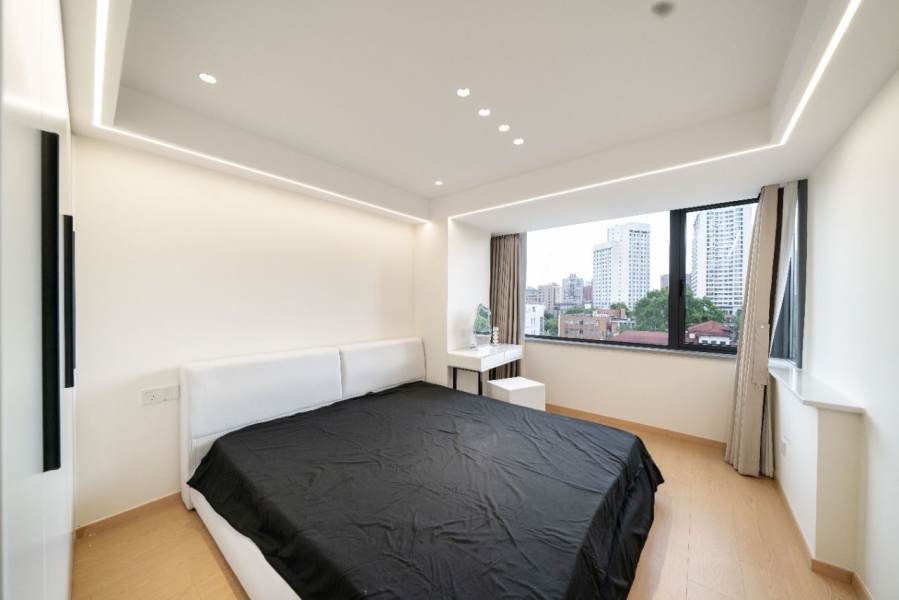 Housing image — Bedroom