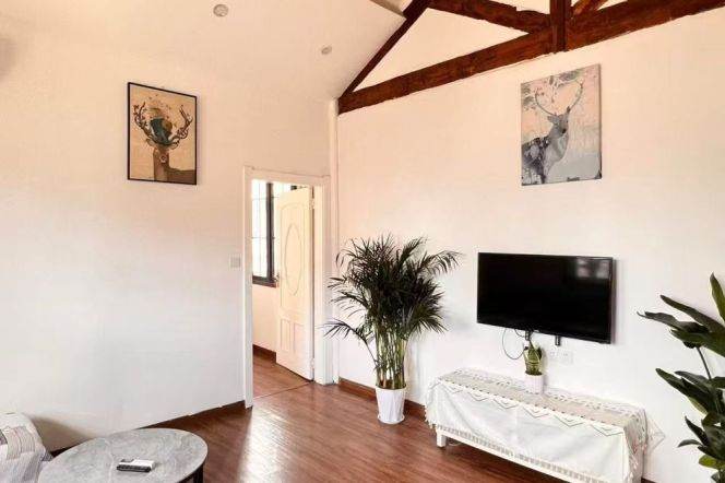 2BR Lane House in Old Xuhui (L13)