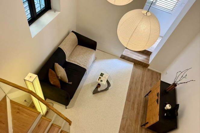 High-Ceiling 1BR Lane House in Jing'an with Terrace (L7)
