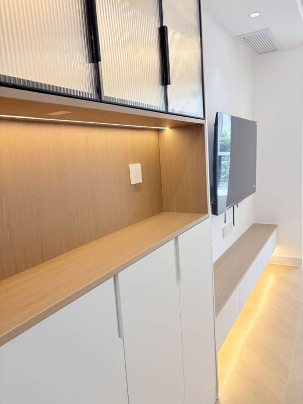 Housing image — Living Room