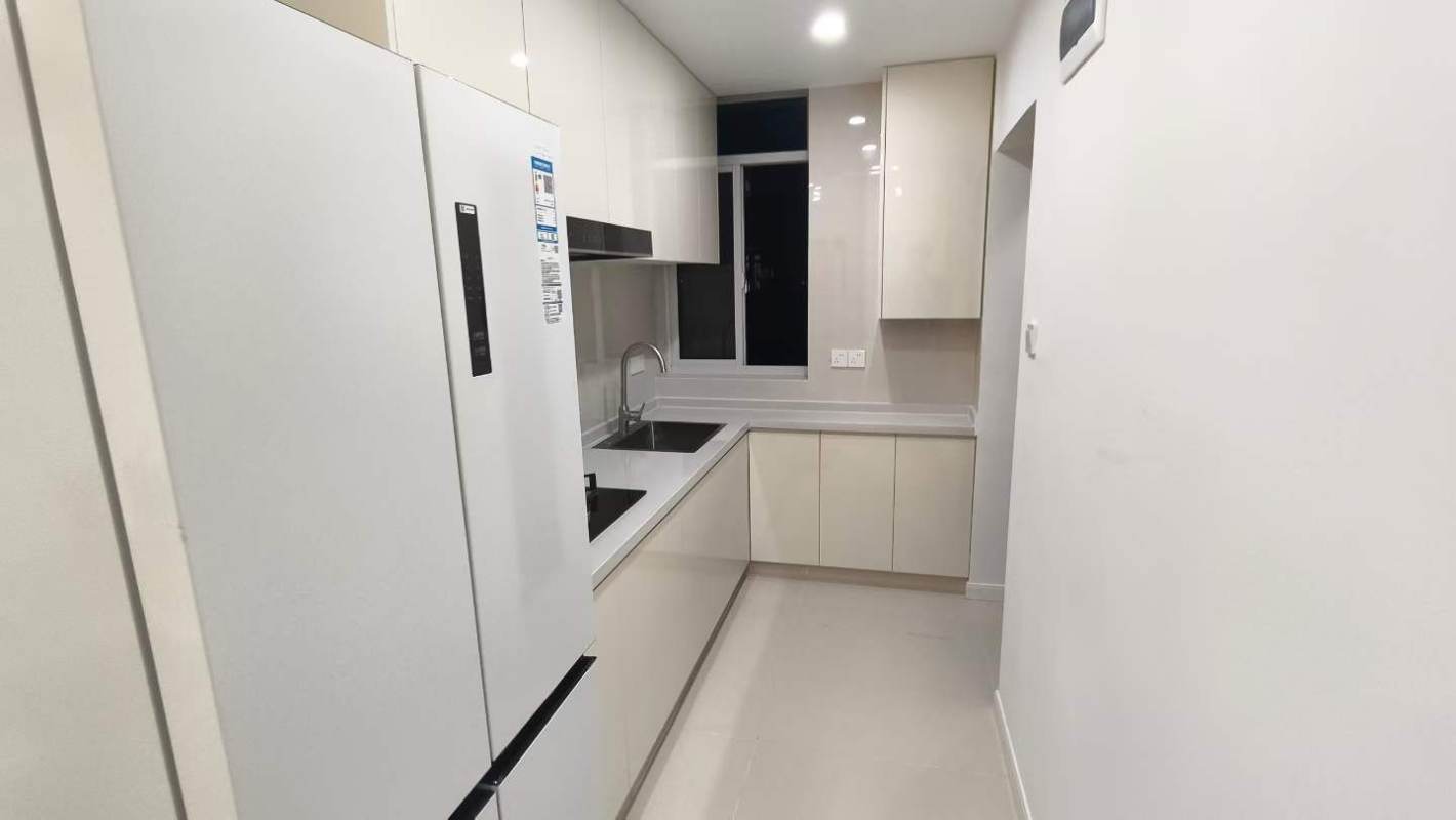 Housing image — Kitchen