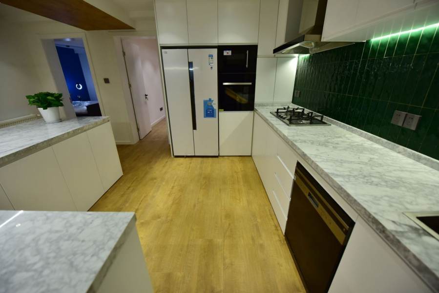 Housing image — Kitchen