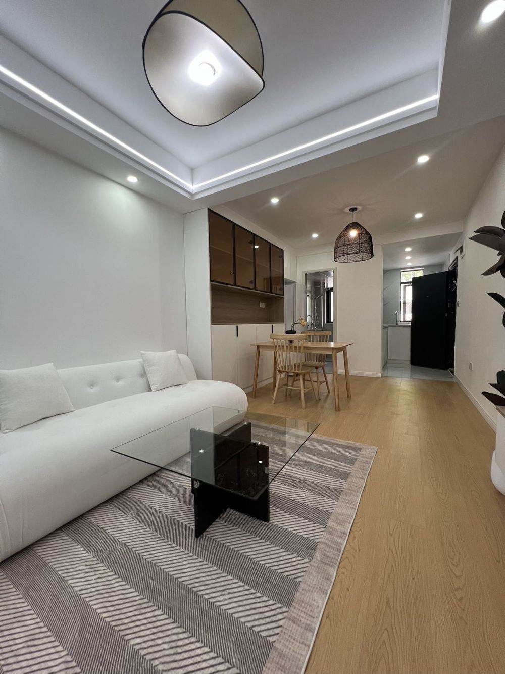 Housing image — Living Room