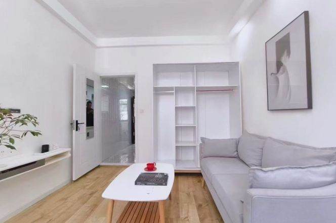 1BR Apartment in Old Xuhui (L10/L11)