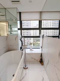Housing image — Bathroom