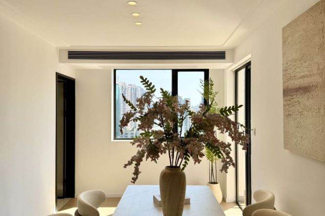 High-Floor Spacious Modern Bright 2BR Apartment near Jiangning Rd Metro (L13)