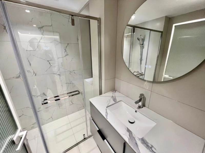 Housing image — Bathroom