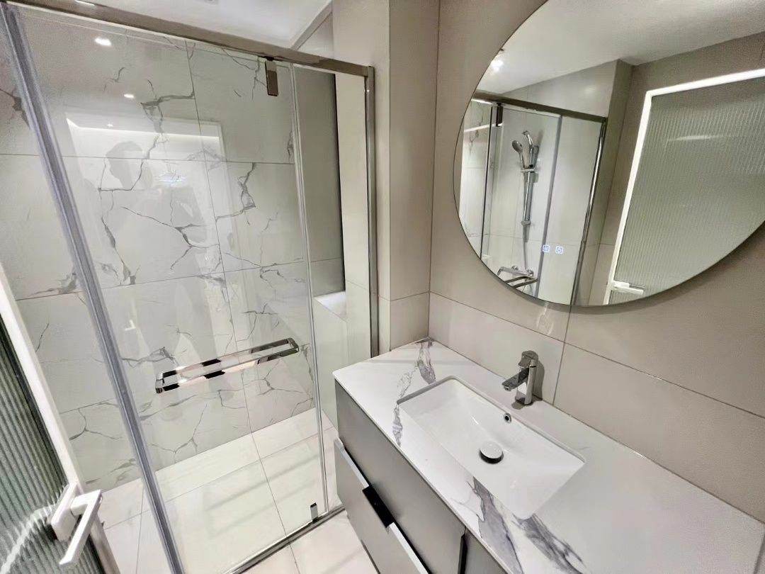 Housing image — Bathroom