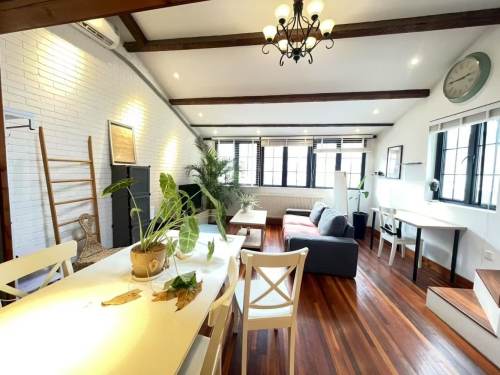 Housing image — Living Room