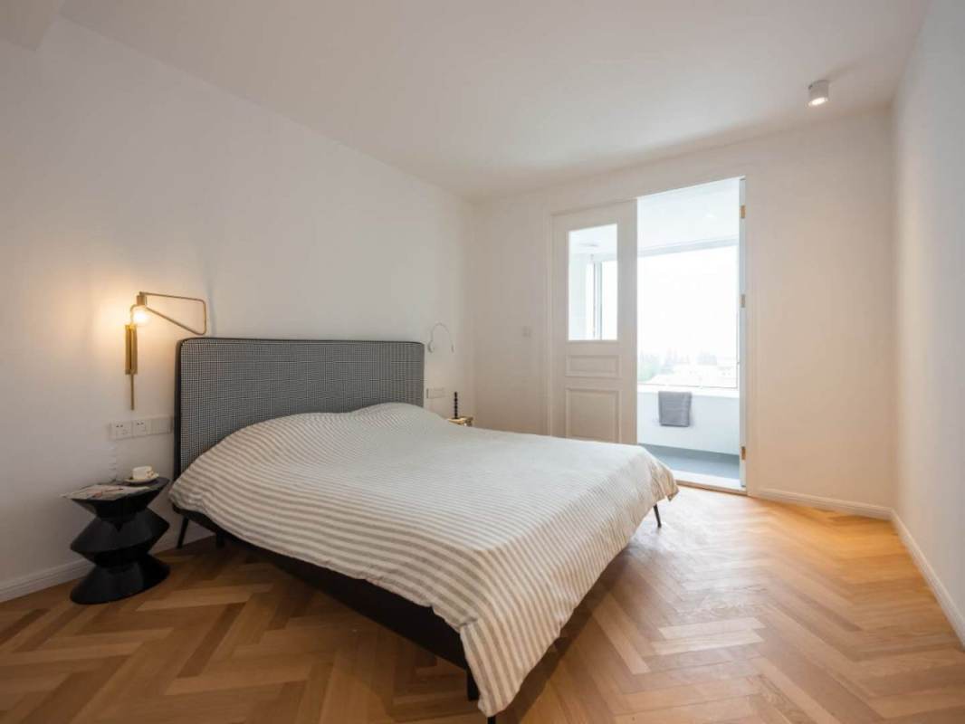 Housing image — Bedroom