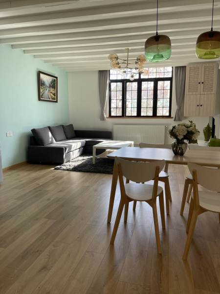 Housing image — Living Room