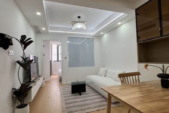 1BR Apartment near Zhongshan Park (L11/L13)