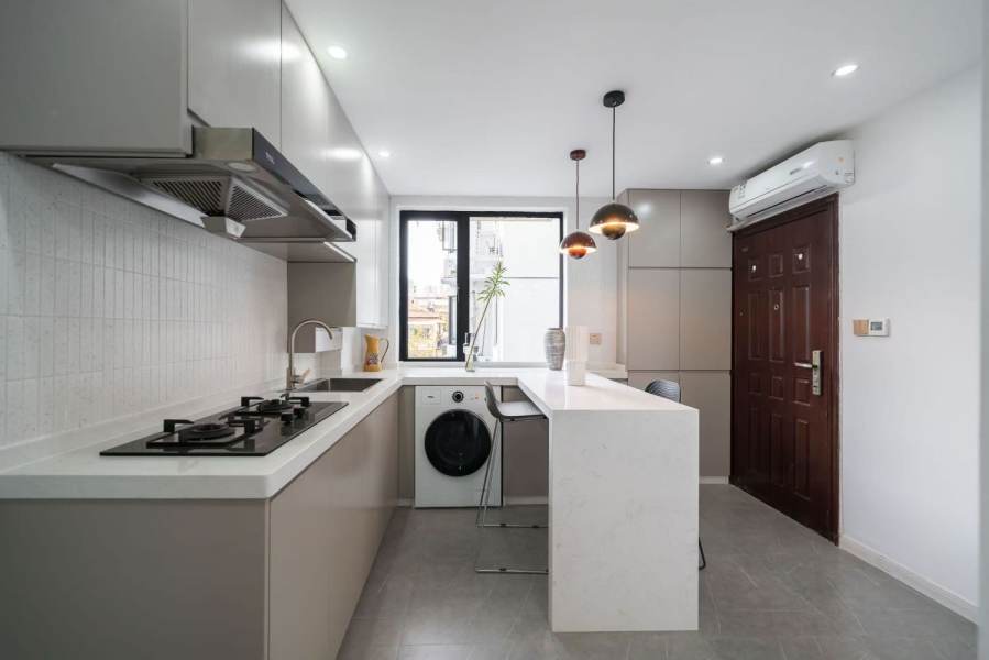 Housing image — Kitchen