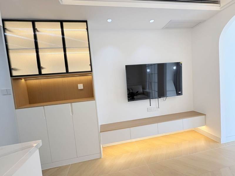 Housing image — Living Room