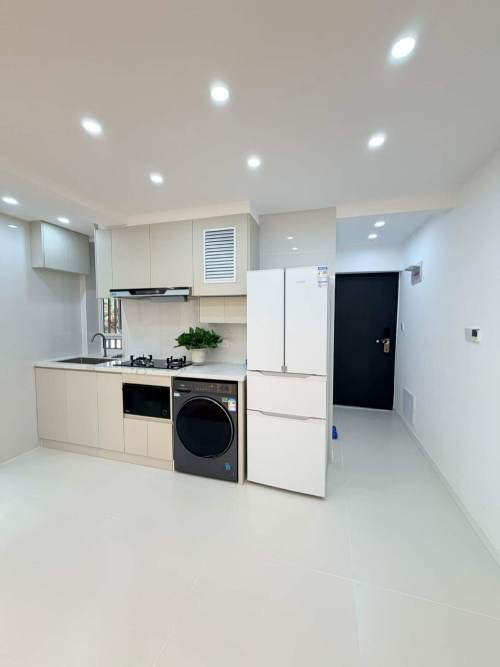 Housing image — Kitchen