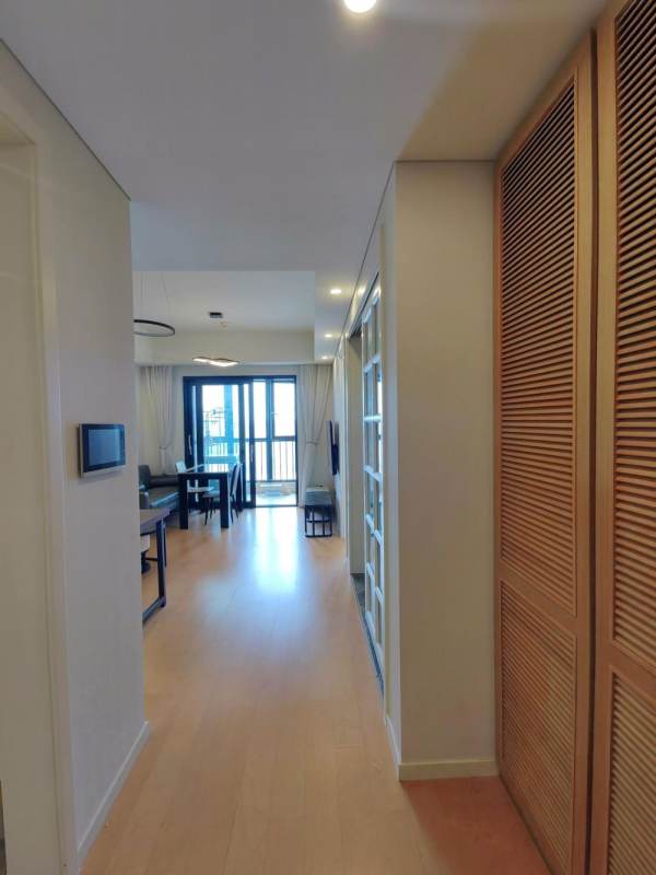 Housing image — Living Room