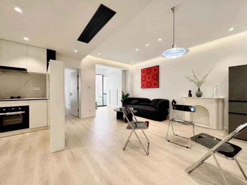 Housing image — Living Room