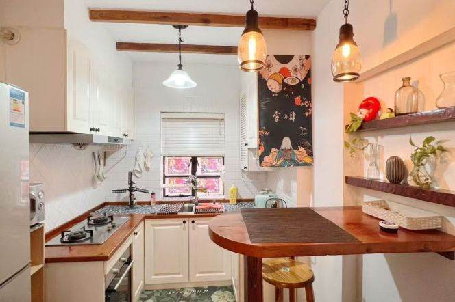 1BR Apartment in Old Xuhui (L10/L11)