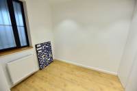 Housing image — Room