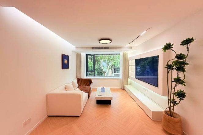 2BR Apartment at One Block (L1/L13)