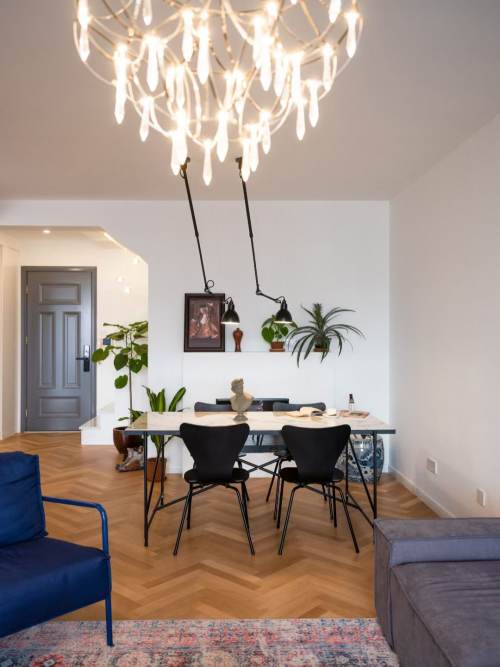 Housing image — Dining Area