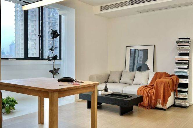 2BR Apartment in Jing'an