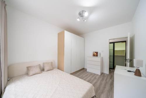 Housing image — Bedroom