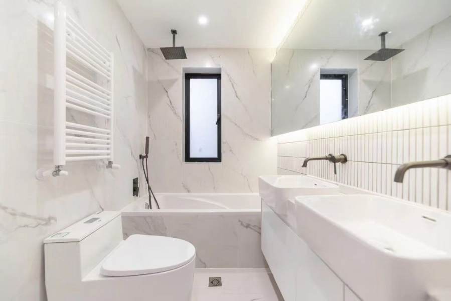 Housing image — Bathroom